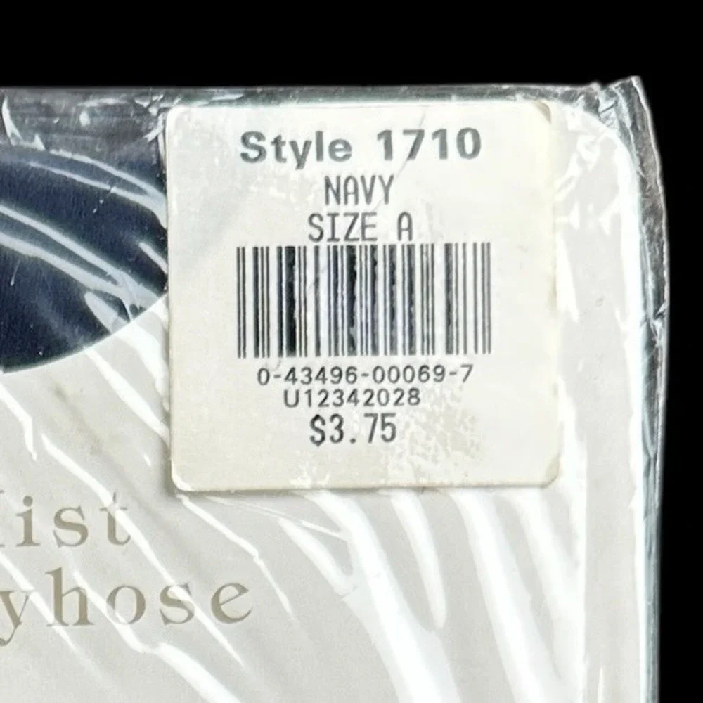 Vintage Lord & Taylor Sheerest‎ Mist Pantyhose Navy Blue Style 1710 Size A USA